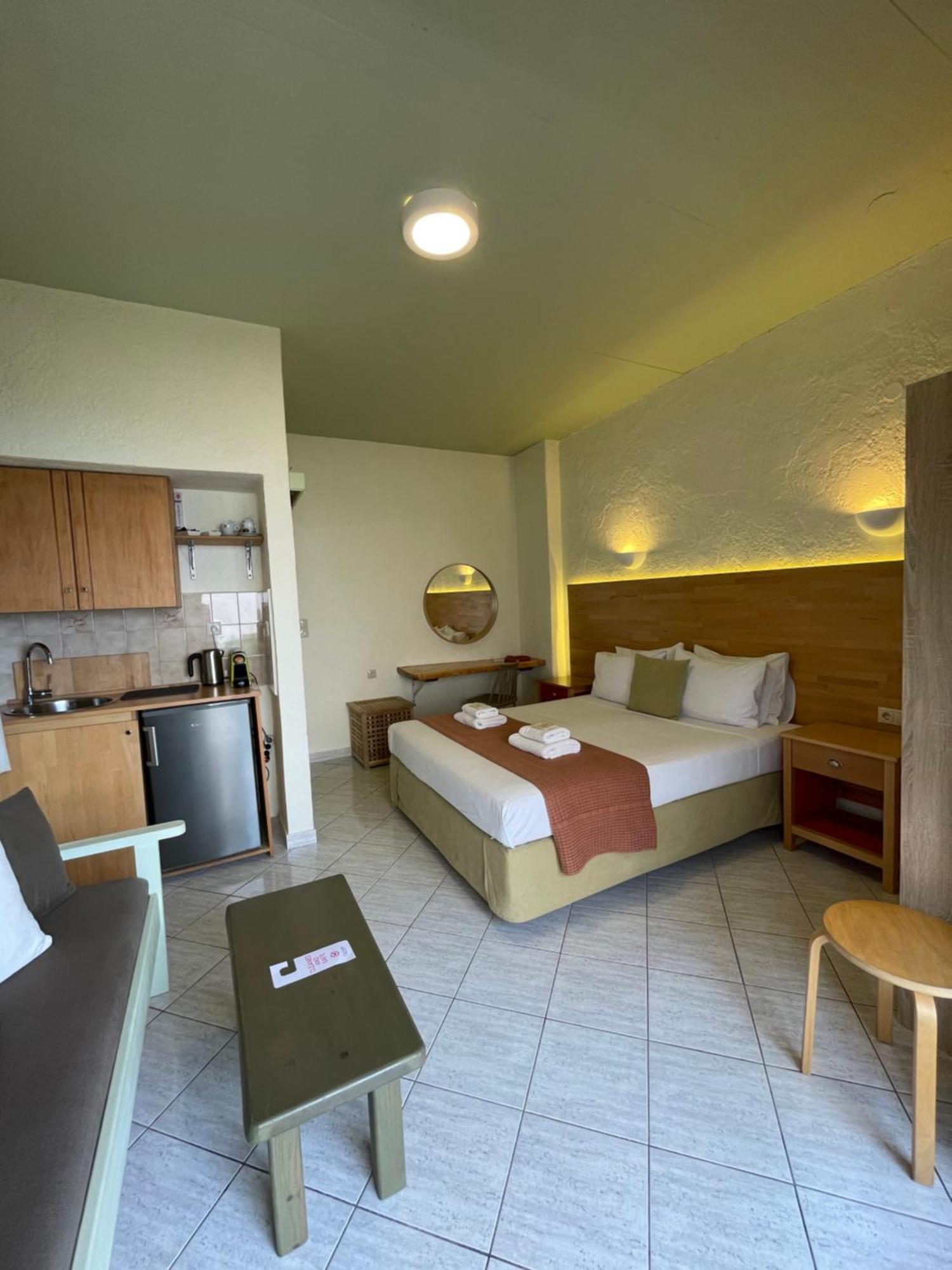 Villa Georgia Apartments & Suites Kalamaki Szoba fotó